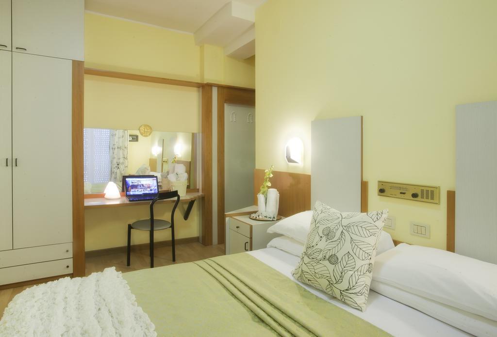 Hotel Bel Air Ричоне Екстериор снимка
